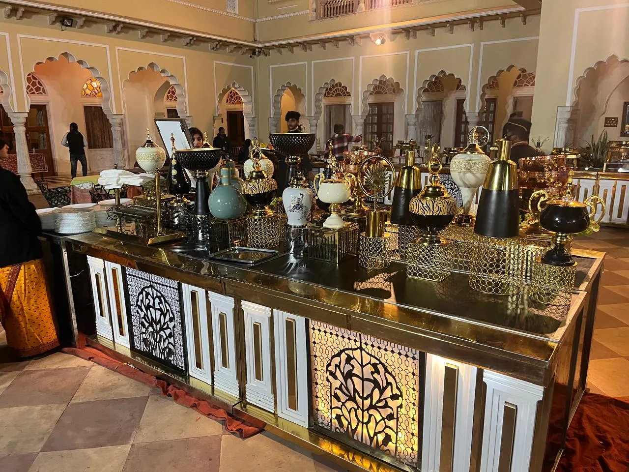 MG Caterers buffet at a palace venue